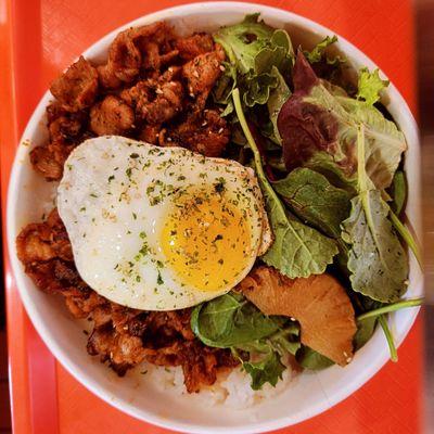 Spicy pork with rice and vegetables