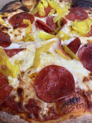 pepperoni, banana peppers pizza close-up