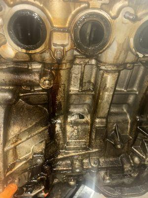 2016 Hyundai Tucson Engine Replacement. Hole in engine block.