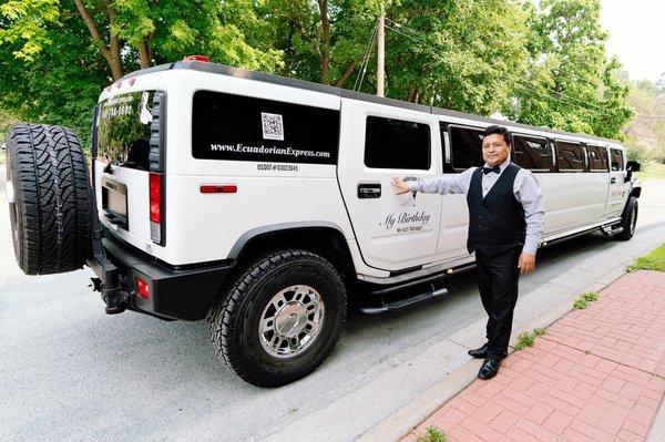 Promotion, if you live 1-20 miles around Minneapolis you will pay only 150 dls for ride to the airport in a  Hummer Limousine máximo 15 P.