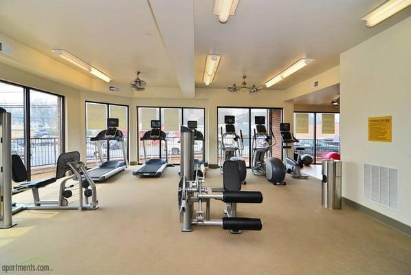 Spacious fitness center with precor equipment!!