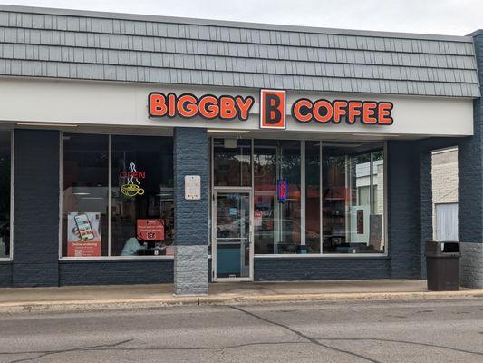 Biggby Coffee, Saint Bernard