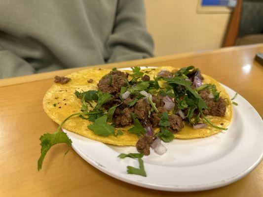 Tacos de carne asada