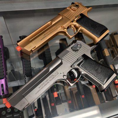 Gas Blowback Desert Eagle Pistols!