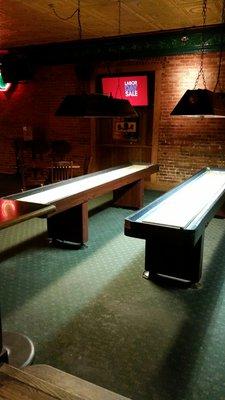 They have pool and shuffleboard