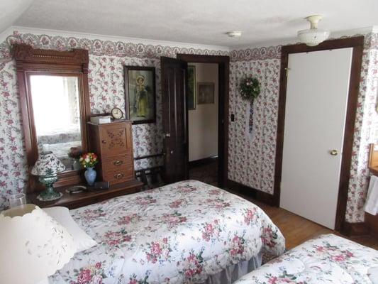 South guestroom