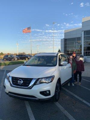 My New Pathfinder Purchased at Buckeye Nissan