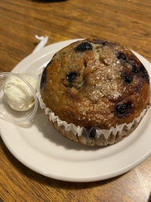 Blueberry muffin