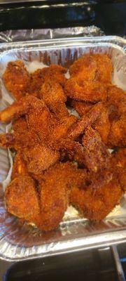 Whole chicken wings (breaded)