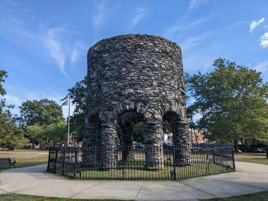 Old Stone Mill, Newport