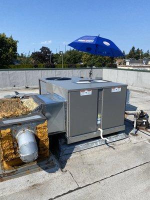 Commercial rooftop units