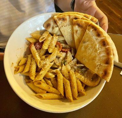 Shrimp scampi with parmesan pita