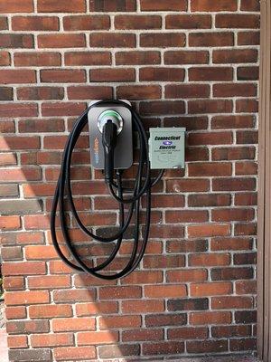 EV 50amp receptacle with a car charger