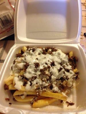 Get the steak and cheese fries!!! Ask for salsa on the side :)