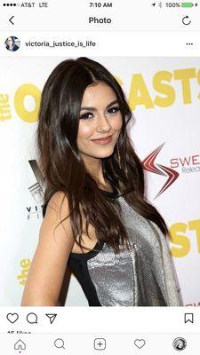 Victoria Justice - premiere of Outcasts