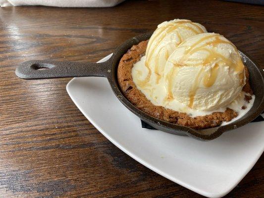 Skillet cookie