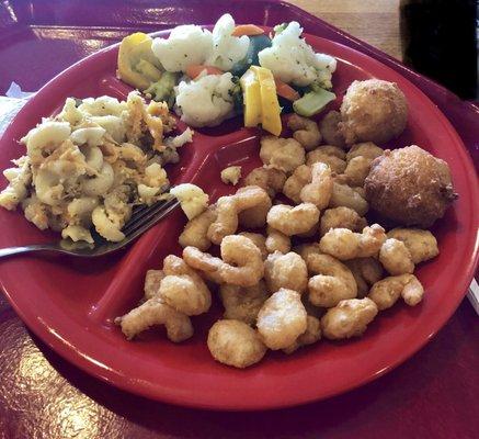 Today's Special. Popcorn Shrimp and 2sides. Mac&cheese, & streamed veggies. HPs on the House. Delicious