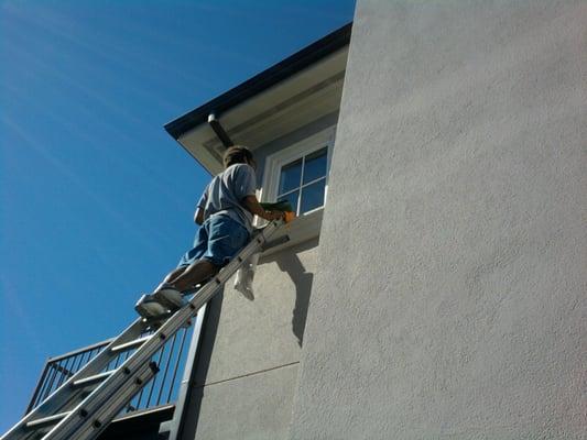 "Hands on method" We clean windows using the traditional mop and squeegee method. We use appropriate ladders and safety equipmen