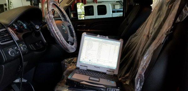 Using GM O.E.M Diagnostic platform.