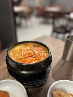 Seafood tofu soup