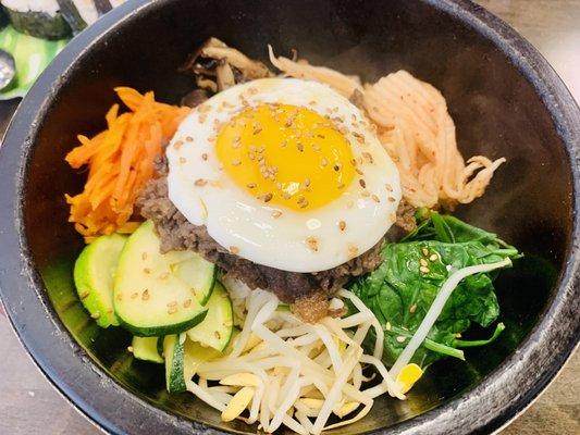 Dolsot Bibimbap $16