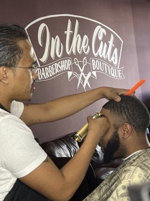 In the Cuts Barbershop & Boutique