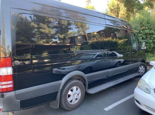 XM LIMO