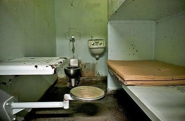 Reserved for consumers of county custody services, here's the LA Men's Central Jail's distinctive VIP Suite