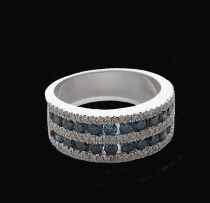 14kt White-Gold Wide Ladies Band. 1.25ct. RGD859