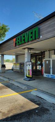 7-Eleven