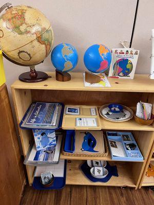 Montessori Cosmic shelves... the study of Antartica, whales and penguins