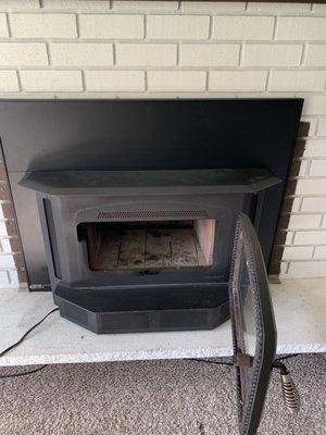 Fire place insert. Clearly used.