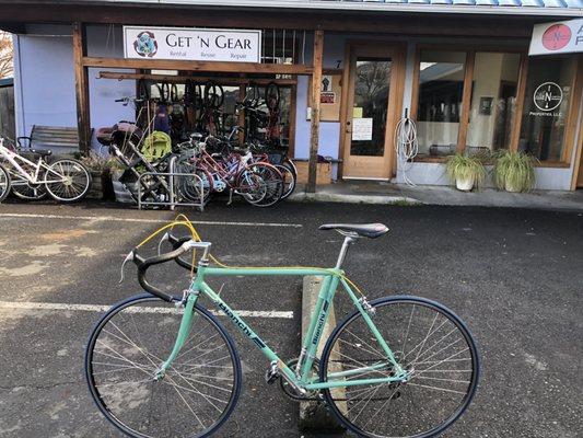 Great used bike. Great place to find all kinds of stuff!