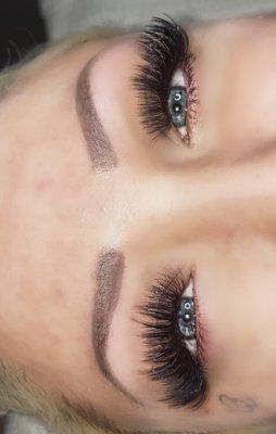 These Gorgeous Mega-Glam Lashes were done by the talented Maria Godoy