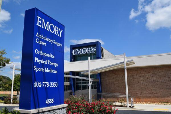 A beautiful combination of signage that helps customers find their way around Emory.