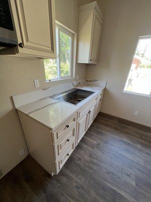 Kitchen countertop