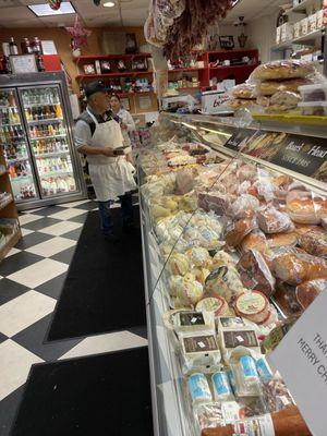 Avitabile Deli