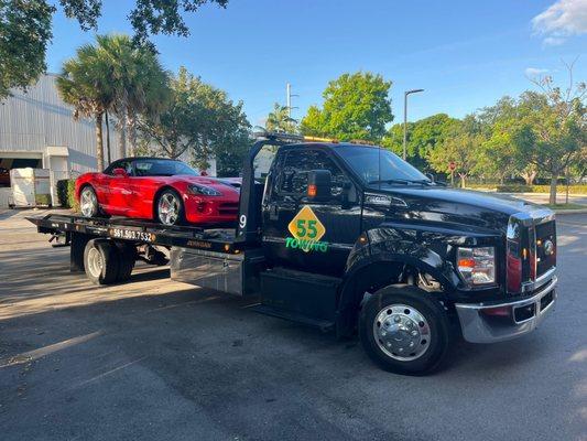 Exotic cars, towing service