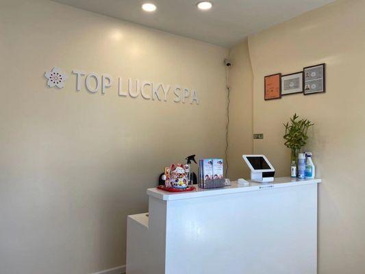 Top Lucky Spa