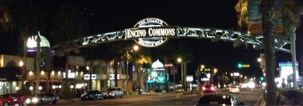 The Valley's Miracle Mile - Encino Commons