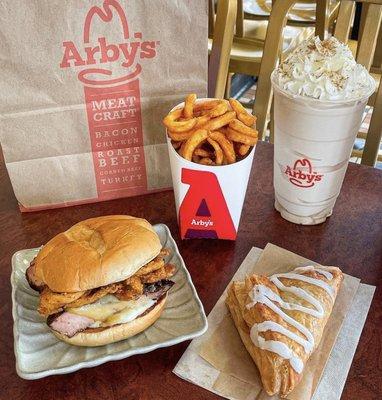 Apple pie curly fries