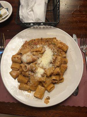 rigatoni Bolognese