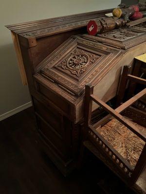 My non functioning sideboard because they lost the side. 175 yrs it made in this earth only to be killed by NE relo