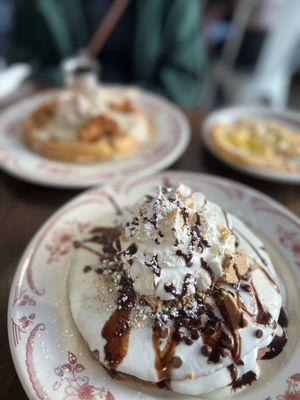 S'mores pancakes