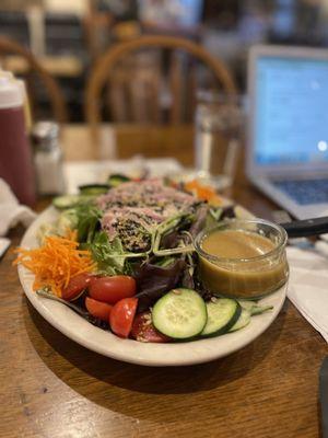 Ahi Tuna Salad. #nom