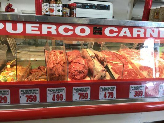 Extenso surtido. De carne a muy buen precio.