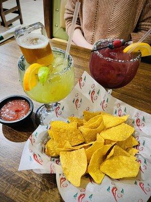 Large specialty margarita menu with free chips & salsa!