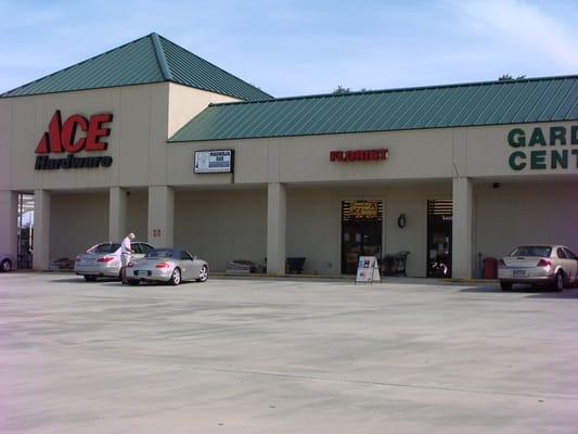 Diamondhead Ace Hardware