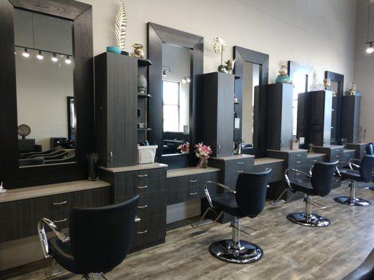 Salon stations