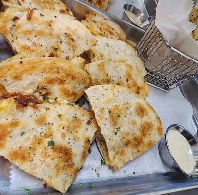 Delicious Chicken Quesadilla